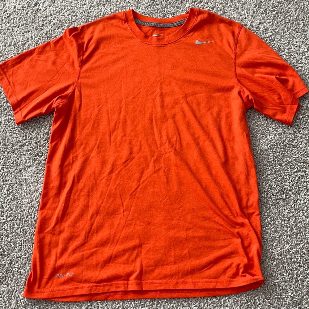 Like new Nike orange dri fit shirt